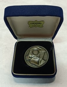 Obra: Medalla de plata - Germn Cabrera